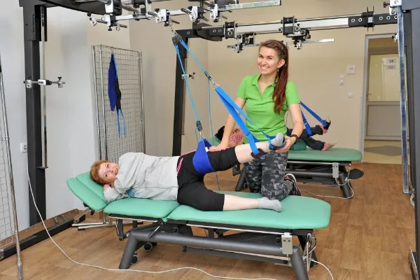 Zdjęcie Komu przysługuje rehabilitacja bez kolejki? Sprawdź, kto ma prawo