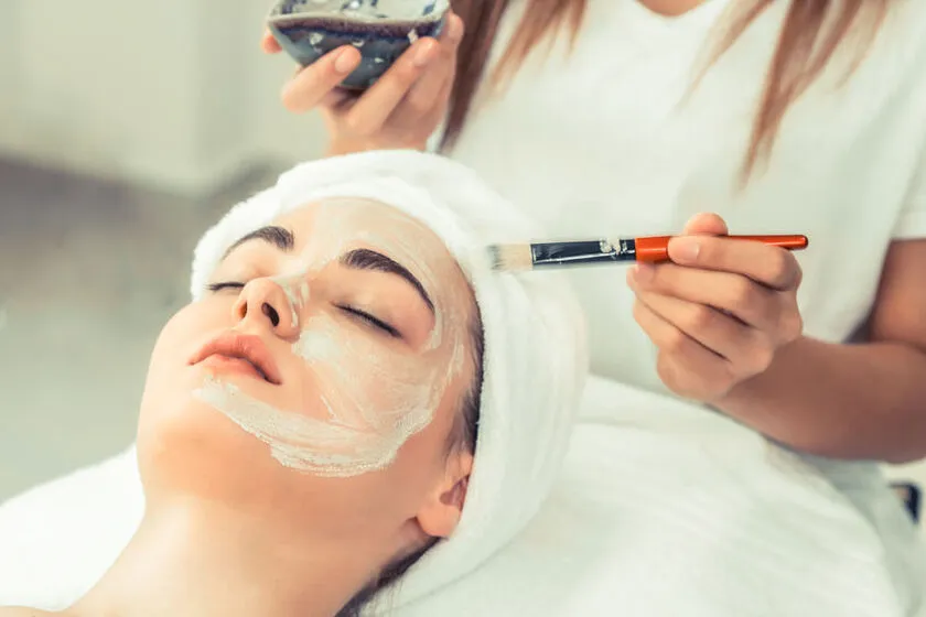Zdjęcie Peeling gommage - co to? Skuteczna metoda na piękną skórę