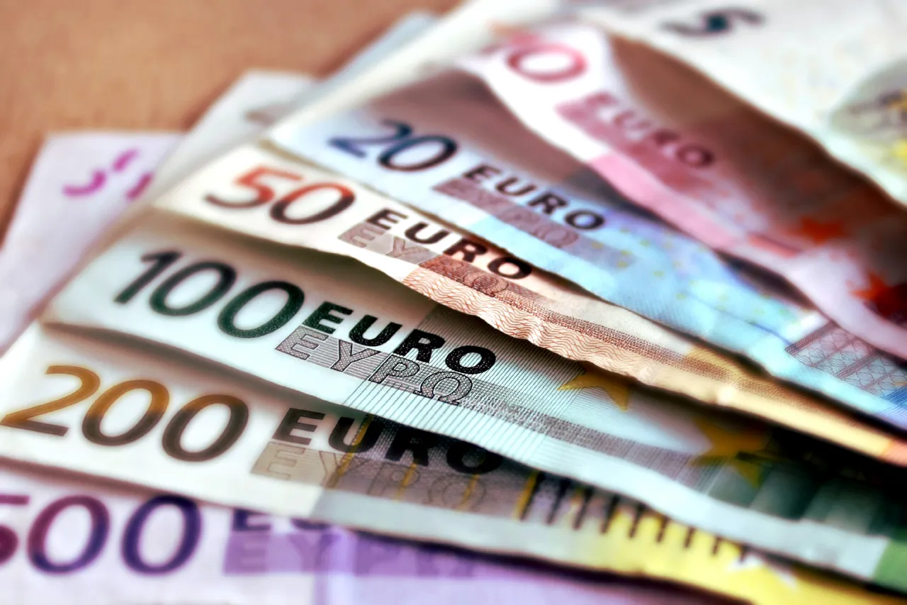 Zdjęcie Ile zarabia logistyk w Niemczech? Zaskakujące różnice w wynagrodzeniach