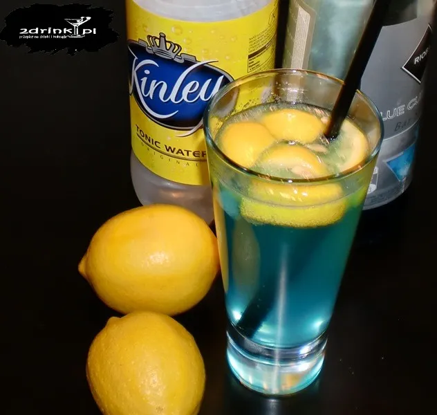 Zdjęcie Najlepsze drinki z tonikiem i wódką, które musisz spróbować