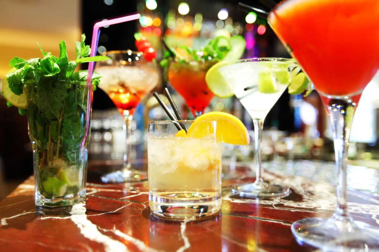 Zdjęcie Najlepsze drinki z wódką, które zachwycą Twoich gości