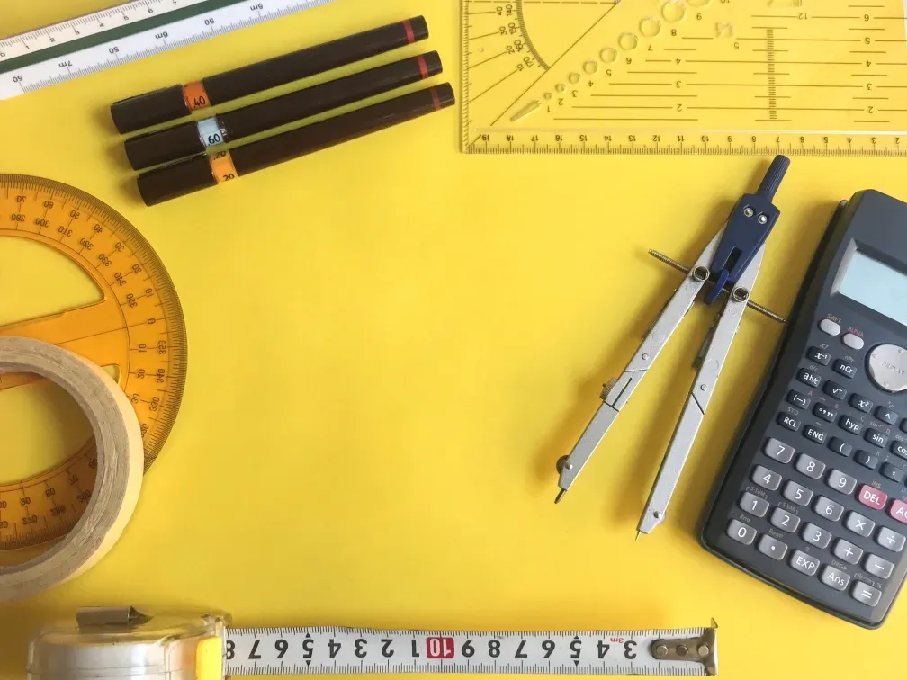 Zdjęcie Jak obliczyć żwir na 1m&sup2; posadzki? Prosty kalkulator