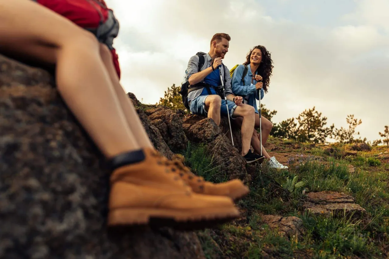 Zdjęcie Buty w Bieszczady: Jak wybrać idealne na błotniste szlaki?