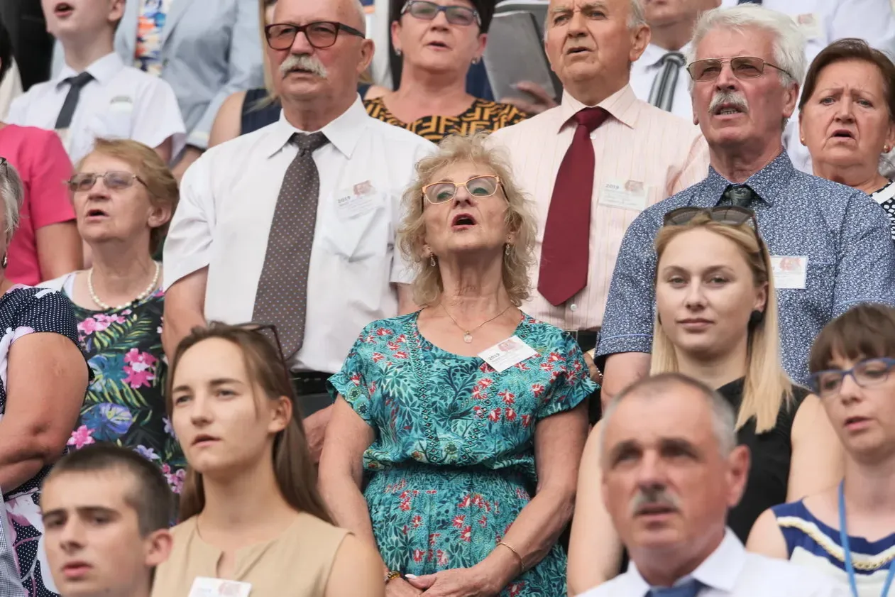 Zdjęcie Czy świadek Jehowy może być z katolikiem? Wyjątkowe wyzwania i możliwości
