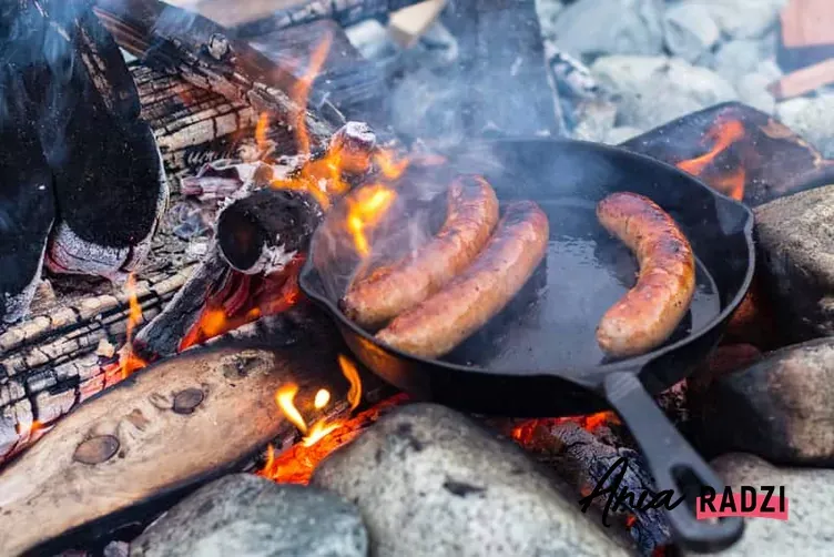 Zdjęcie Jak usunąć przypalenie z patelni - skuteczne metody na trudne zabrudzenia