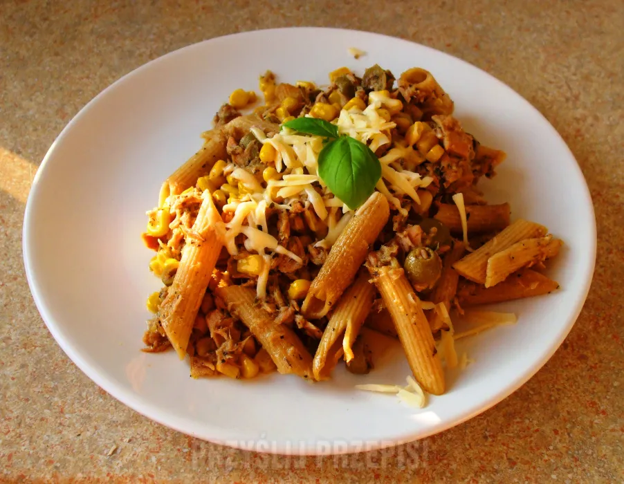 Zdjęcie Prosty przepis na makaron penne z tuńczykiem – szybki obiad w 20 minut