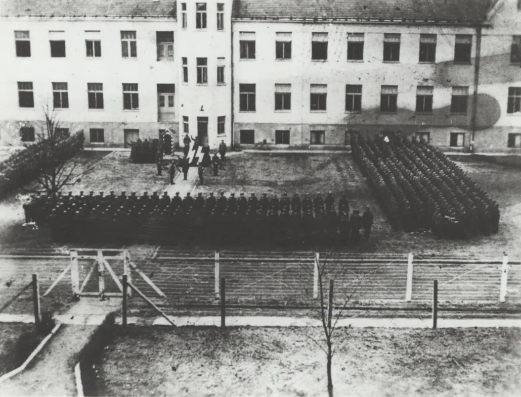 Zdjęcie Co stało się z esesmanami po wojnie? Losy oprawców Auschwitz