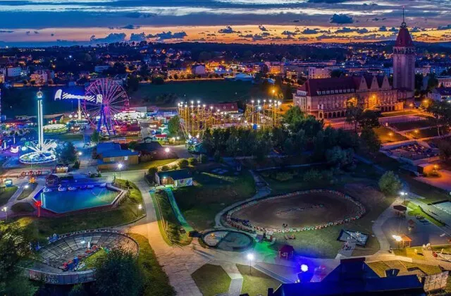 Zdjęcie Lunapark Władysławowo atrakcje, które zaskoczą całą rodzinę