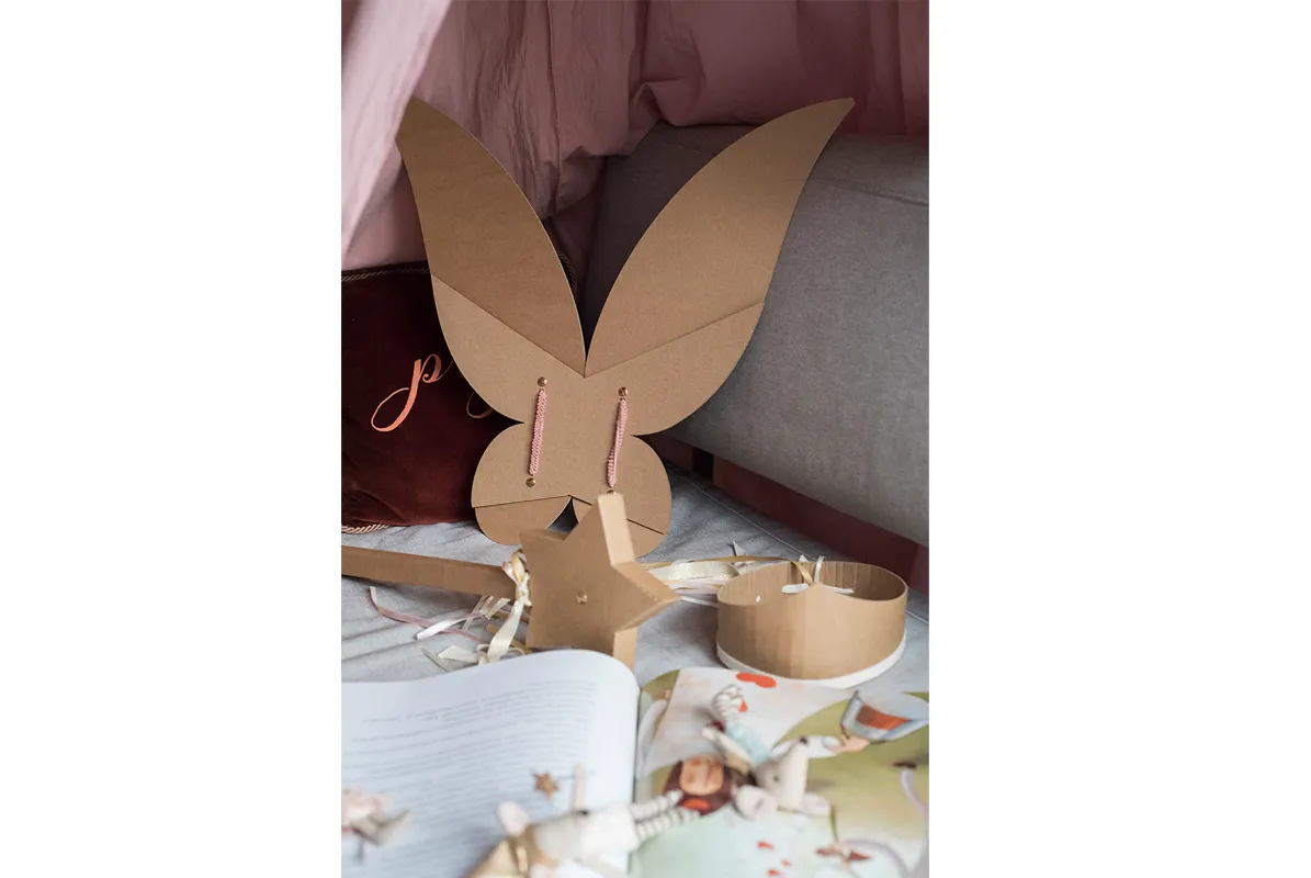 Zdjęcie Jak zrobić strój wróżki - proste kroki do magicznego kostiumu dla dziecka