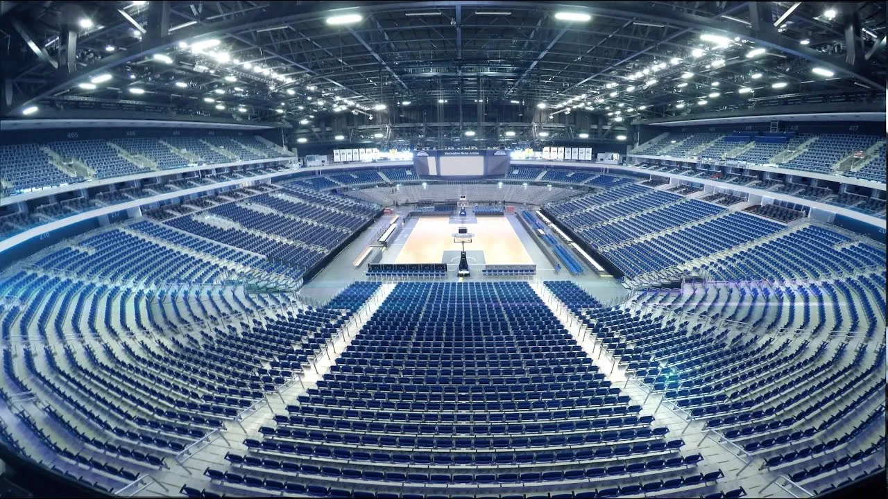 Zdjęcie Mercedes-Benz Arena w Berlinie: historia, wydarzenia i atrakcje