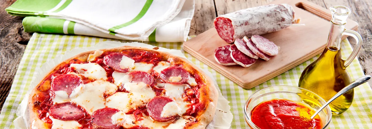 Zdjęcie Jakie salami na pizze? Odkryj najlepsze smaki i połączenia