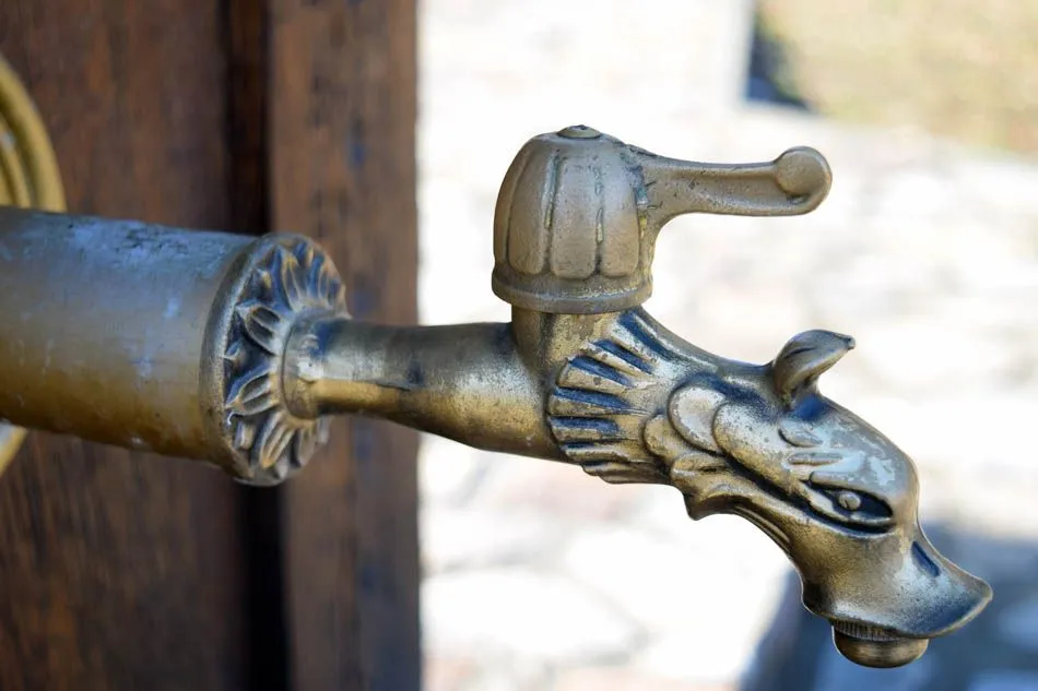 Zdjęcie Jak zamontować kran na elewacji - uniknij najczęstszych błędów