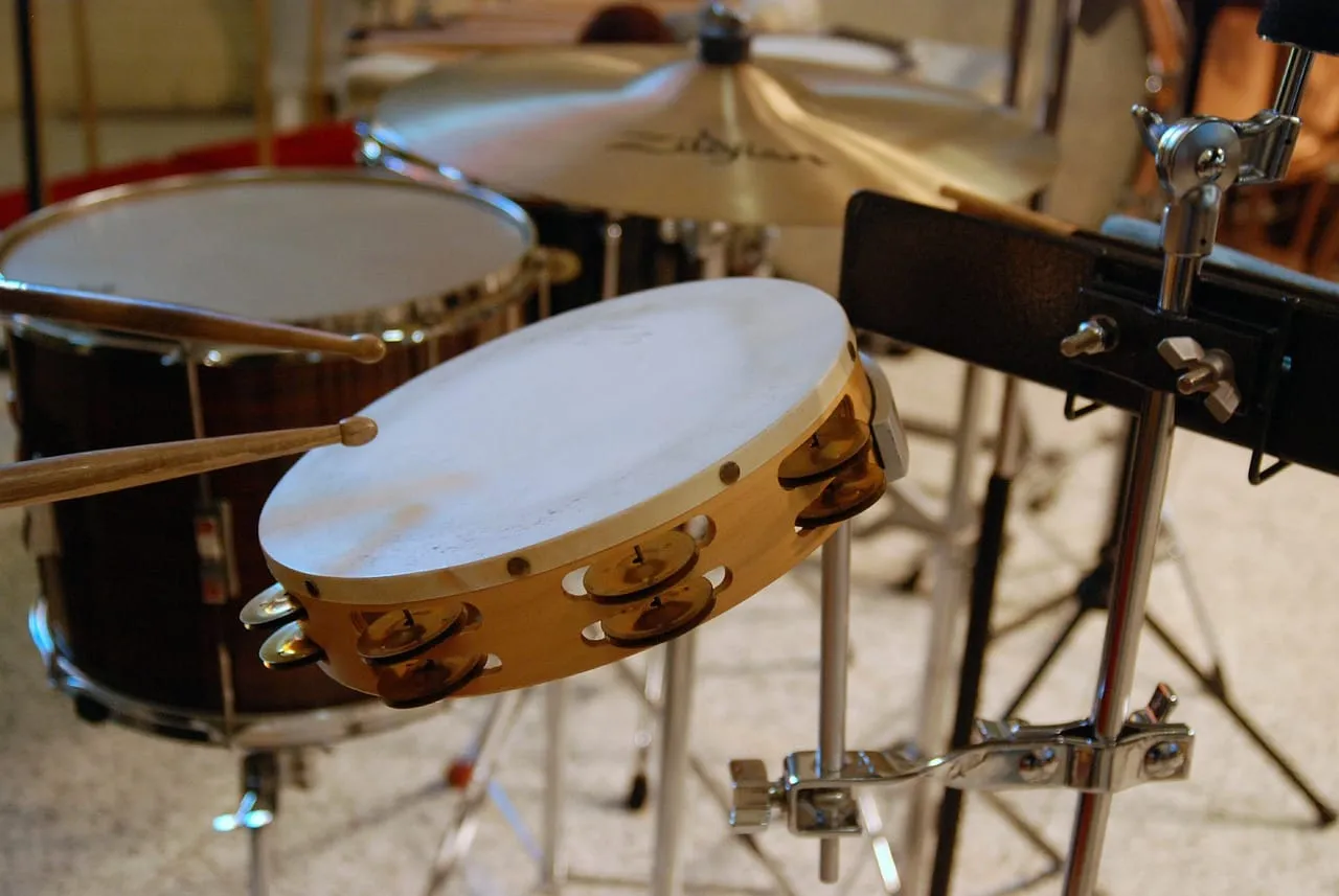 Zdjęcie Instrumenty ludowe w muzyce balkanów - ich charakterystyka i pochodzenie