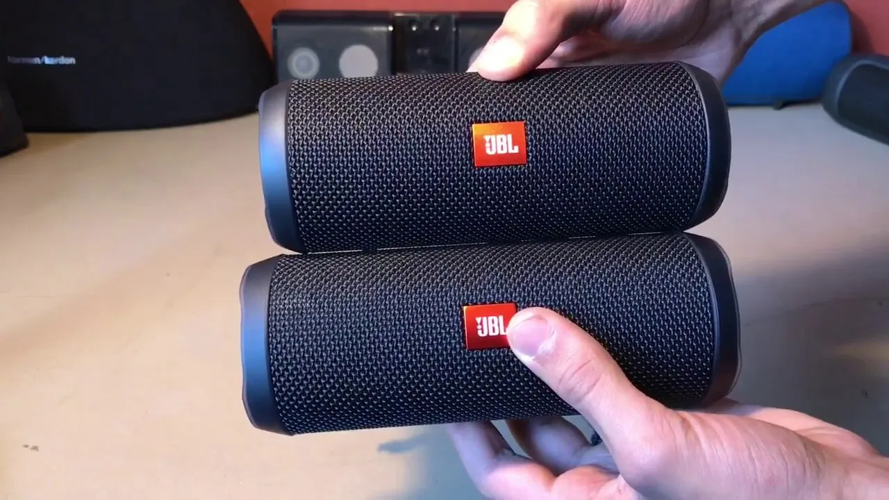 Zdjęcie Jak odróżnić podróbkę JBL Flip 6 i nie dać się oszukać