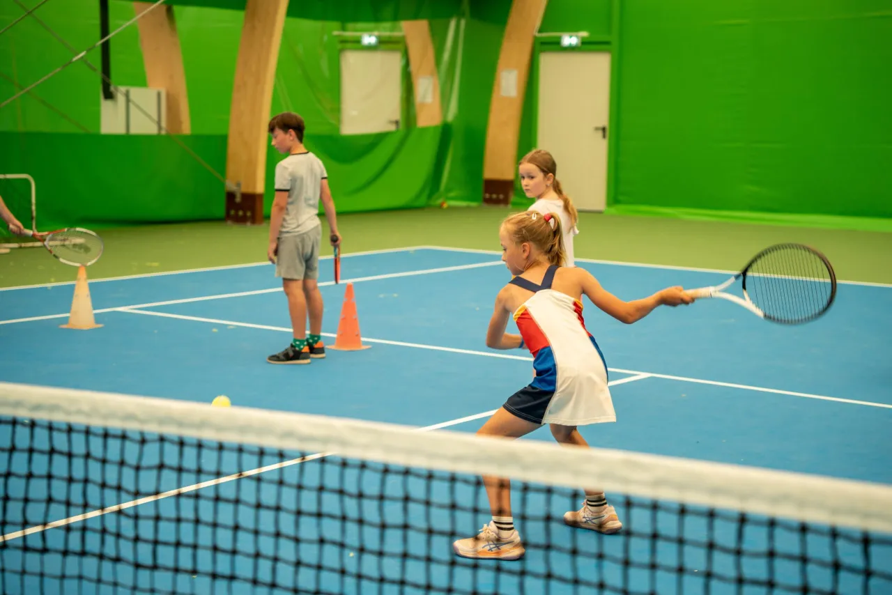 Zdjęcie Czy tenis jest trudny? Odkryj wyzwania i korzyści dla początkujących