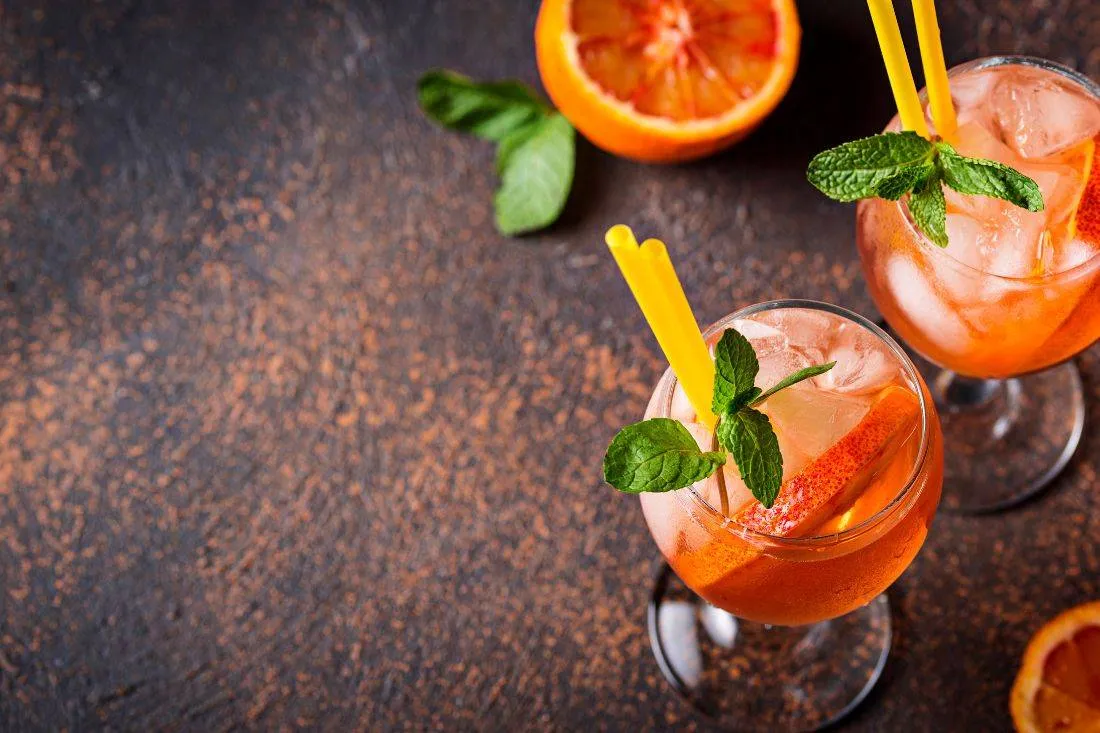 Zdjęcie Pyszne drinki z martini: odkryj wyjątkowe przepisy na koktajle