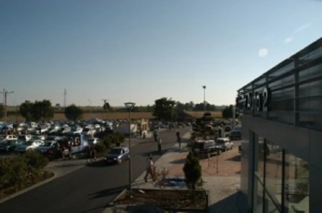 Zdjęcie Giełda Ciechanów - kiedy otwarta? Sprawdź godziny i dni otwarcia