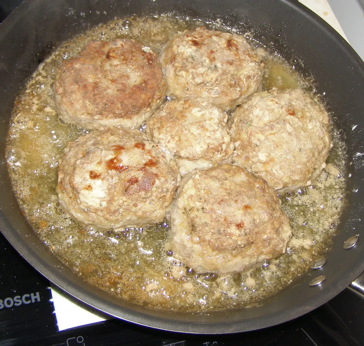 Zdjęcie Mielone z wołowiny: jak zrobić idealnie soczyste kotlety?