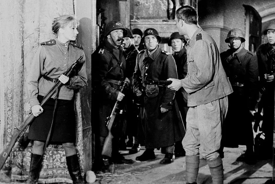 Zdjęcie Gdzie kręcono film Gdzie jest generał? Zobacz niesamowite miejsca zdjęciowe!