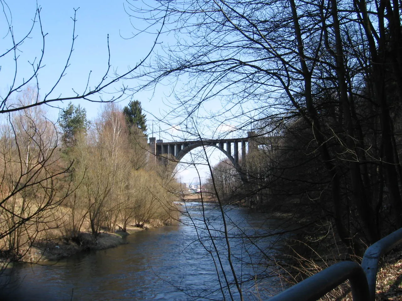 Zdjęcie Jakie rzeki płyną przez Jelenią Górę? Odkryj ich tajemnice