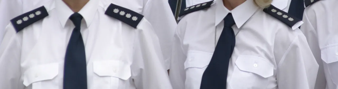 Zdjęcie Stopnie w policji co ile lat? Szczegółowe terminy awansów 2025-2025
