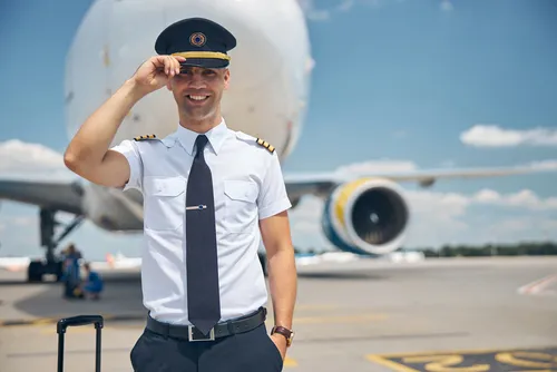 Zdjęcie Ile zarabia pilot samolotu pasażerskiego? Fakty, które zaskakują