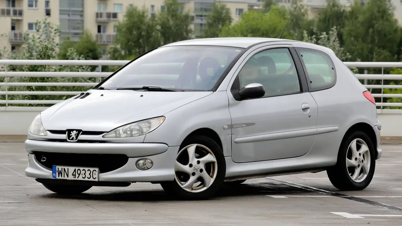 Zdjęcie Peugeot 206 jaki silnik wybrać, aby uniknąć wysokich kosztów eksploatacji?