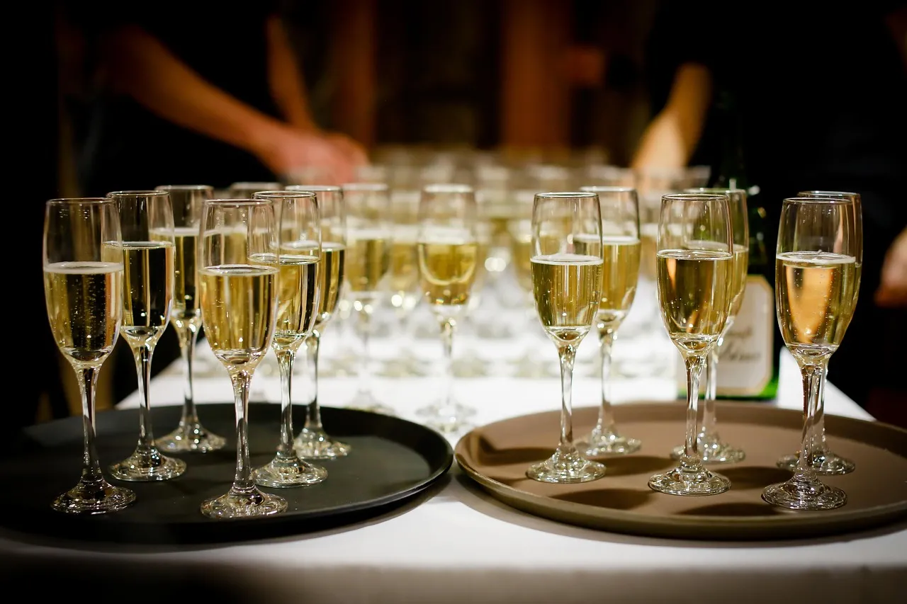Zdjęcie Co to jest catering? Poznaj rodzaje i kluczowe informacje o usługach