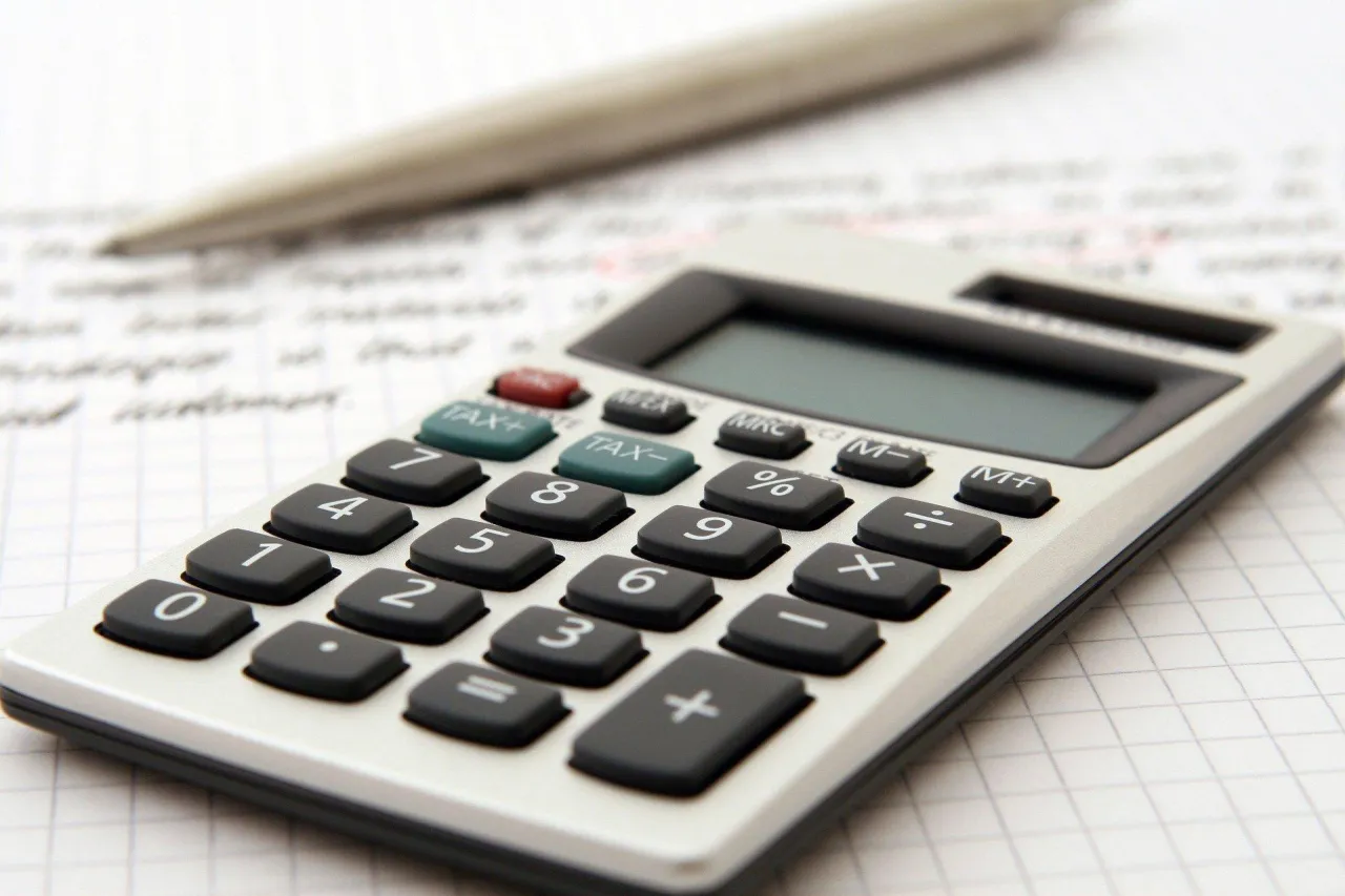 Zdjęcie Ile trwa matura rozszerzona z matematyki? Poznaj kluczowe informacje