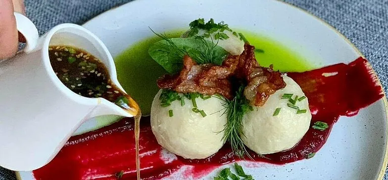 Zdjęcie Gdzie na obiad w Łodzi? Odkryj najlepsze miejsca i smaki