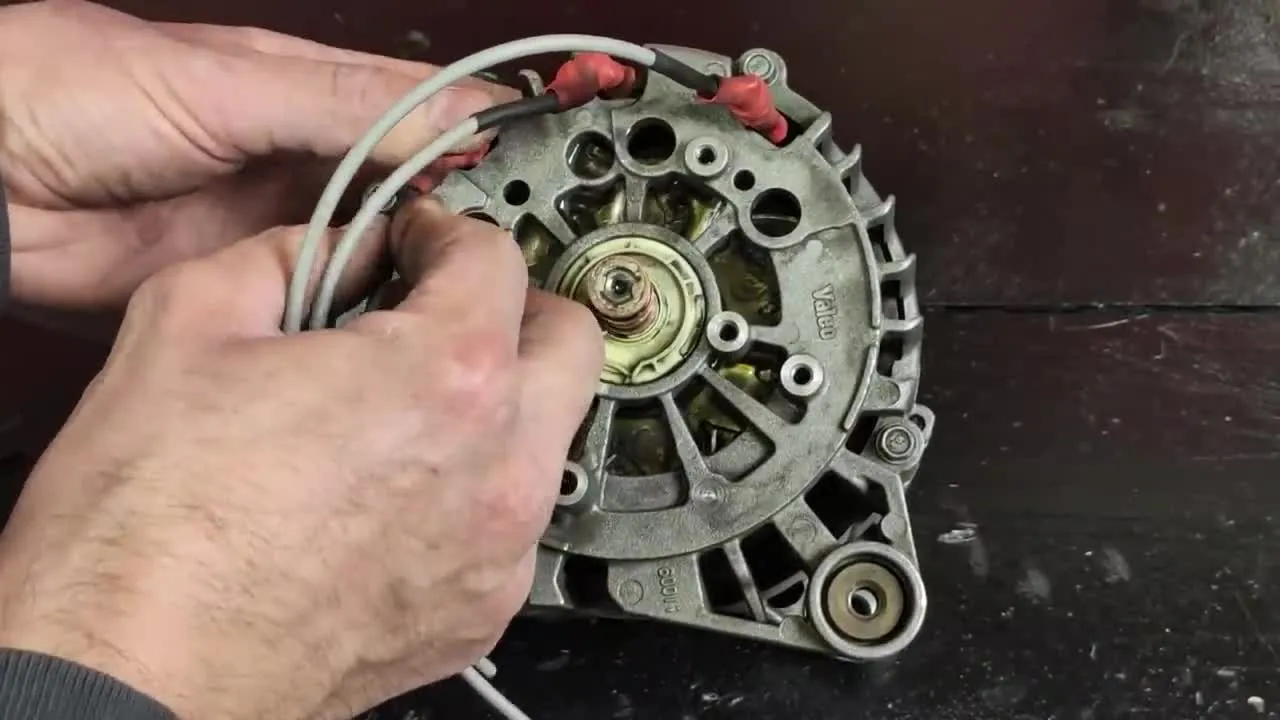 Zdjęcie Prosty sposób jak przerobić alternator na 230v: kompletny poradnik dla laików