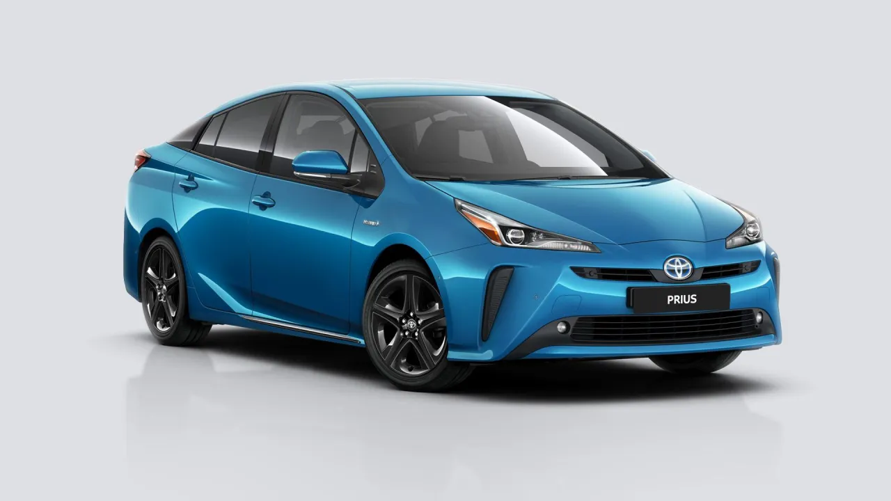 Zdjęcie Toyota Prius ile miejsc? Sprawdź pojemność i komfort różnych modeli