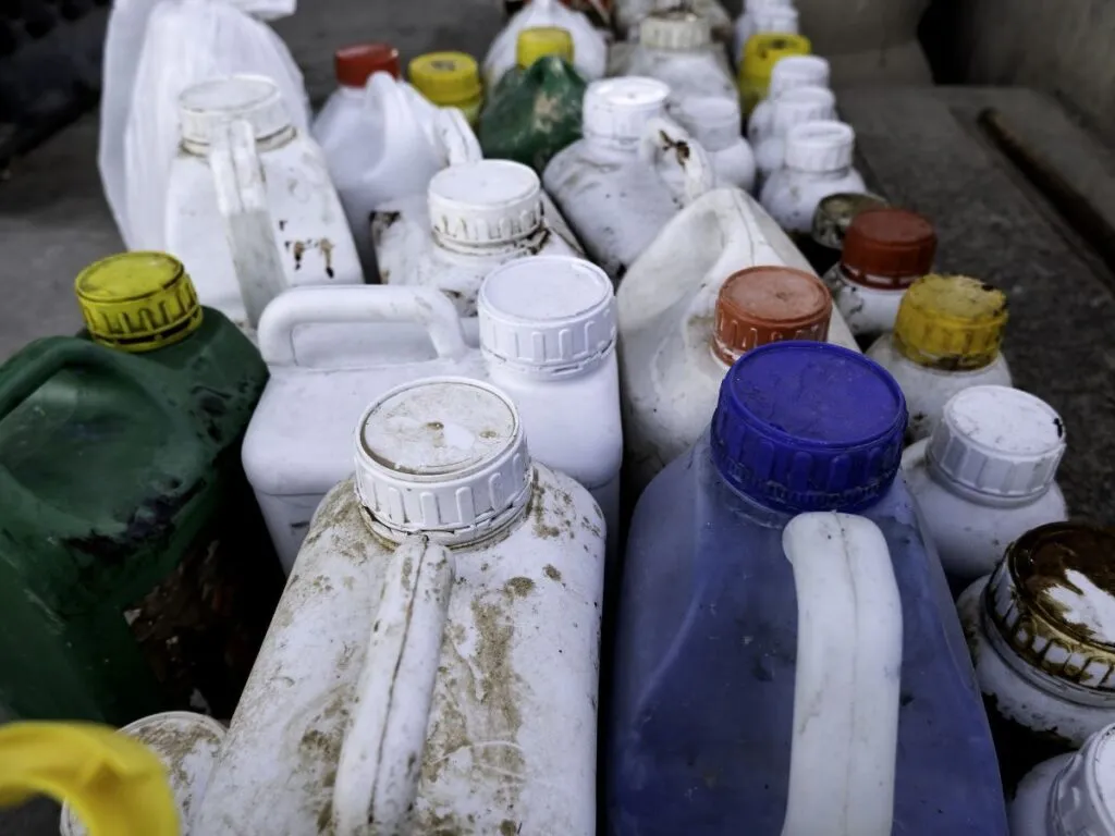Zdjęcie Jak zmienić zużyty olej w gotówkę? Sekret skupu przepracowanego