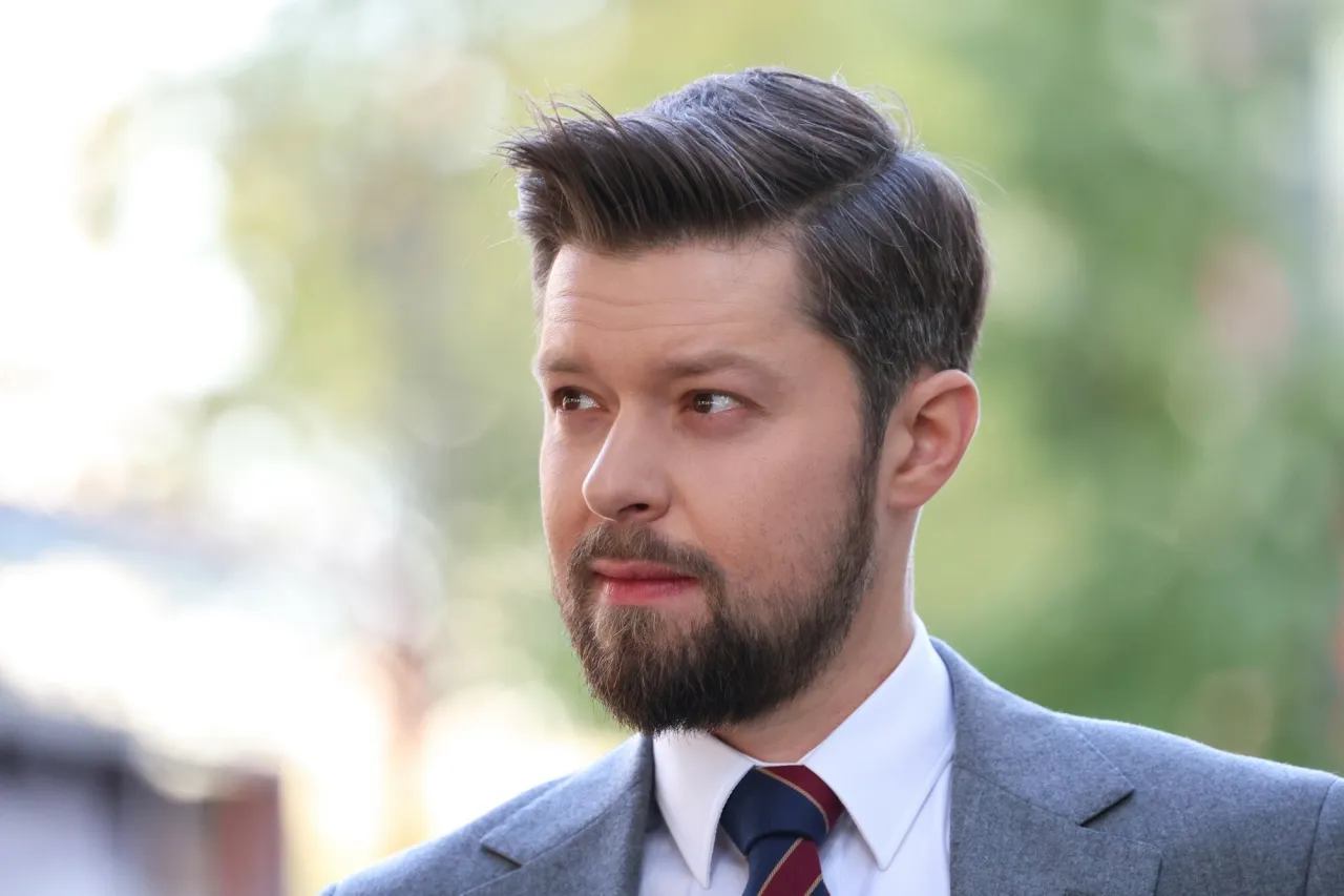 Zdjęcie Ile książek napisał Remigiusz Mróz? Zaskakująca liczba dzieł!