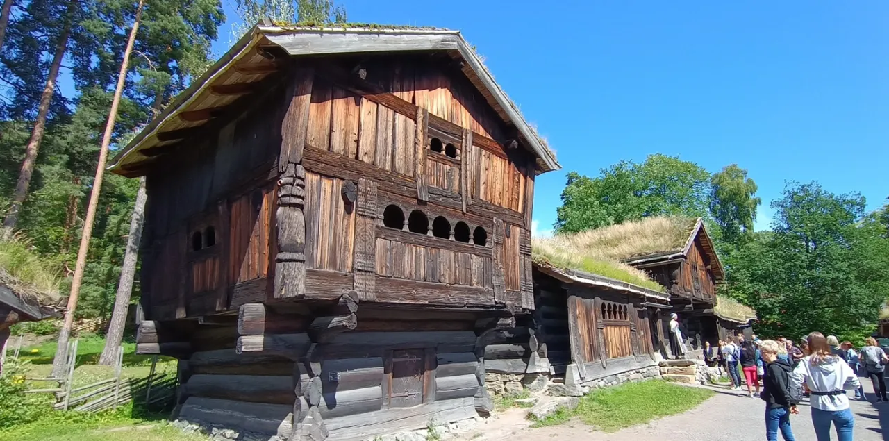 Zdjęcie Oslo Skansen - odkryj tajemnice muzeum i historię restauracji