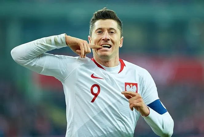 Zdjęcie Ile naprawdę zarabia Lewandowski tygodniowo? Szokujące liczby i porównania