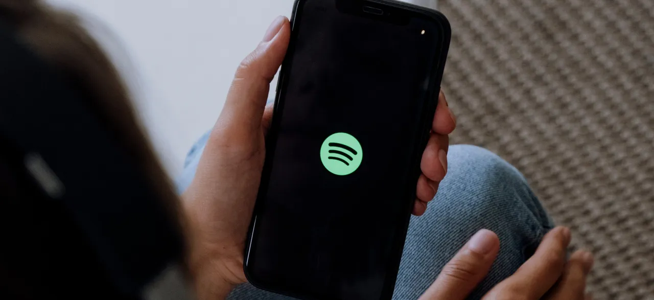 Zdjęcie Czy Spotify jest płatne? Odkryj darmowe opcje i ceny subskrypcji