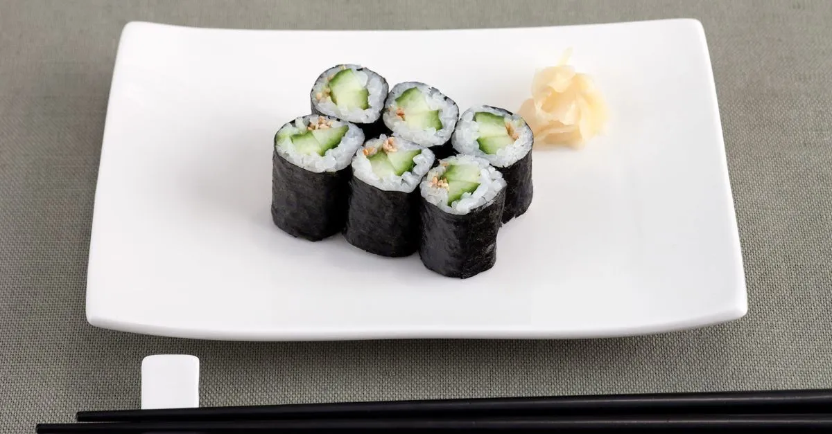 Zdjęcie Ile waży sushi? Waga porcji i wpływ na dietę – wszystko, co musisz wiedzieć