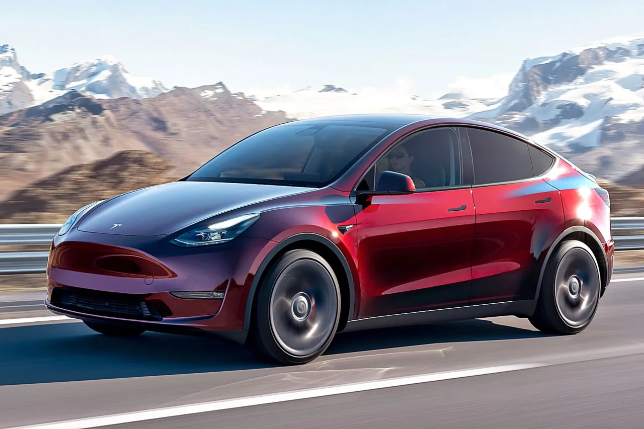 Zdjęcie Tesla Y ile koni? Zobacz moc i różnice między wersjami