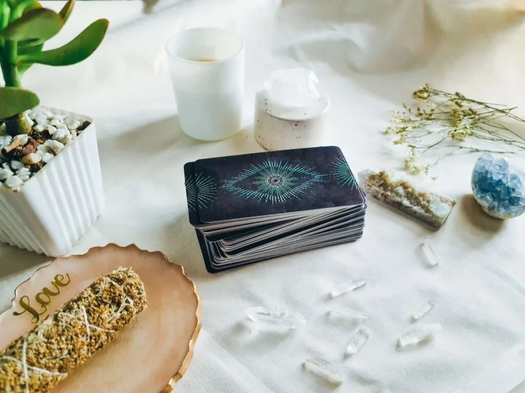 Zdjęcie Czy tarot się sprawdza? Poznaj prawdę i opinie użytkowników