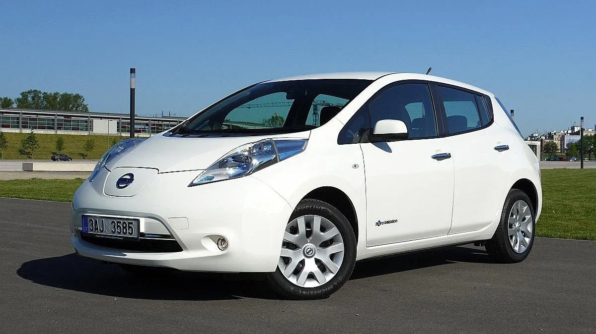 Zdjęcie Nissan Leaf jak ładować: uniknij najczęstszych błędów i oszczędzaj czas