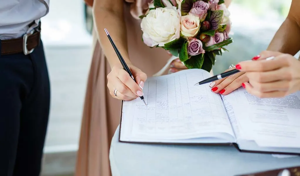 Zdjęcie Jak załatwić ślub cywilny - uniknij błędów i zbierz dokumenty łatwo
