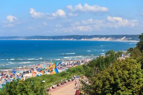 Zdjęcie Ile za nocleg nad morzem? Tanie opcje i najlepsze lokalizacje