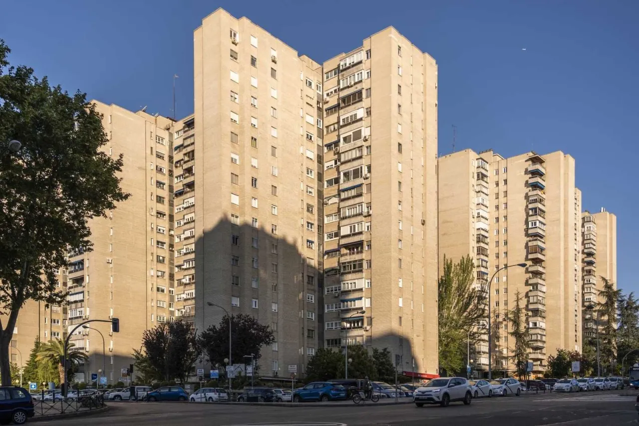 Zdjęcie Todo lo que necesitas saber sobre la urbanización Ciudad de los Periodistas Madrid
