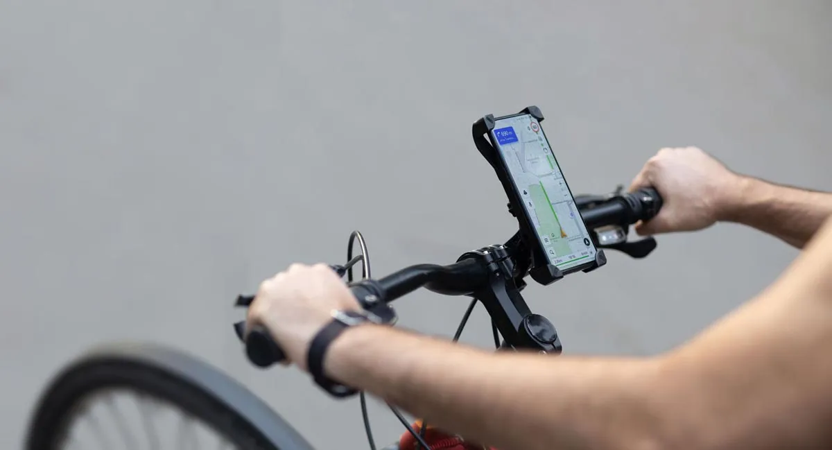 Zdjęcie Najlepszy uchwyt na telefon do roweru - uniknij nietrafionych wyborów