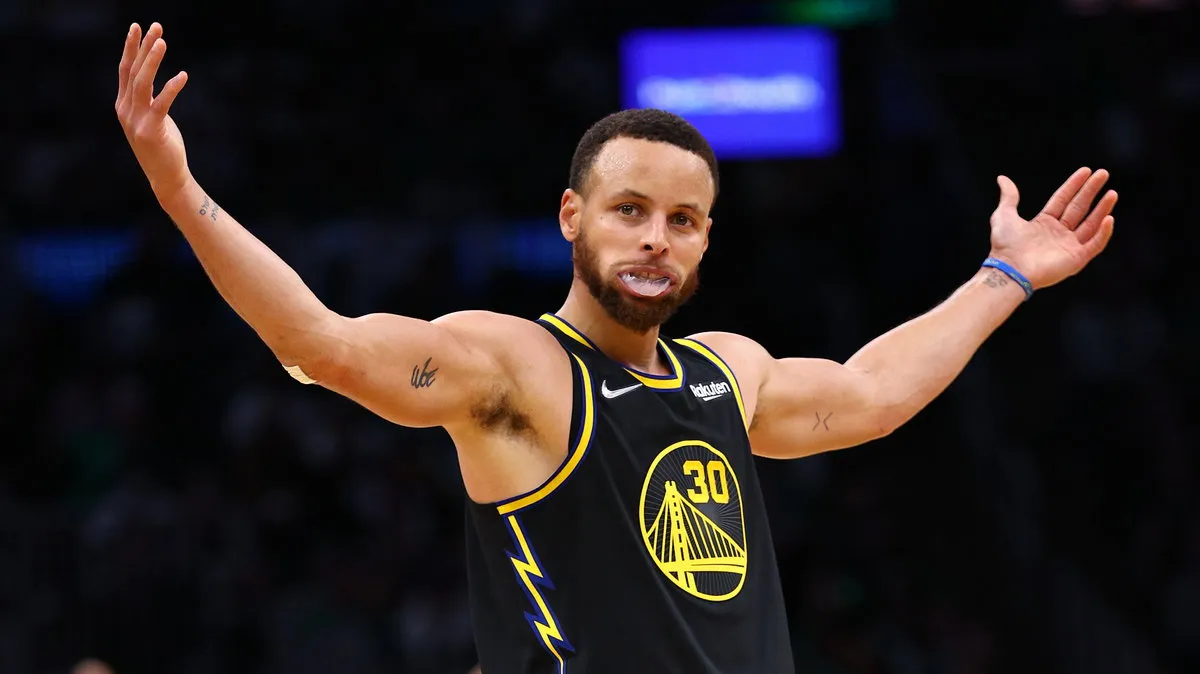 Zdjęcie Ile zarabia Stephen Curry? Zaskakujące fakty o jego dochodach