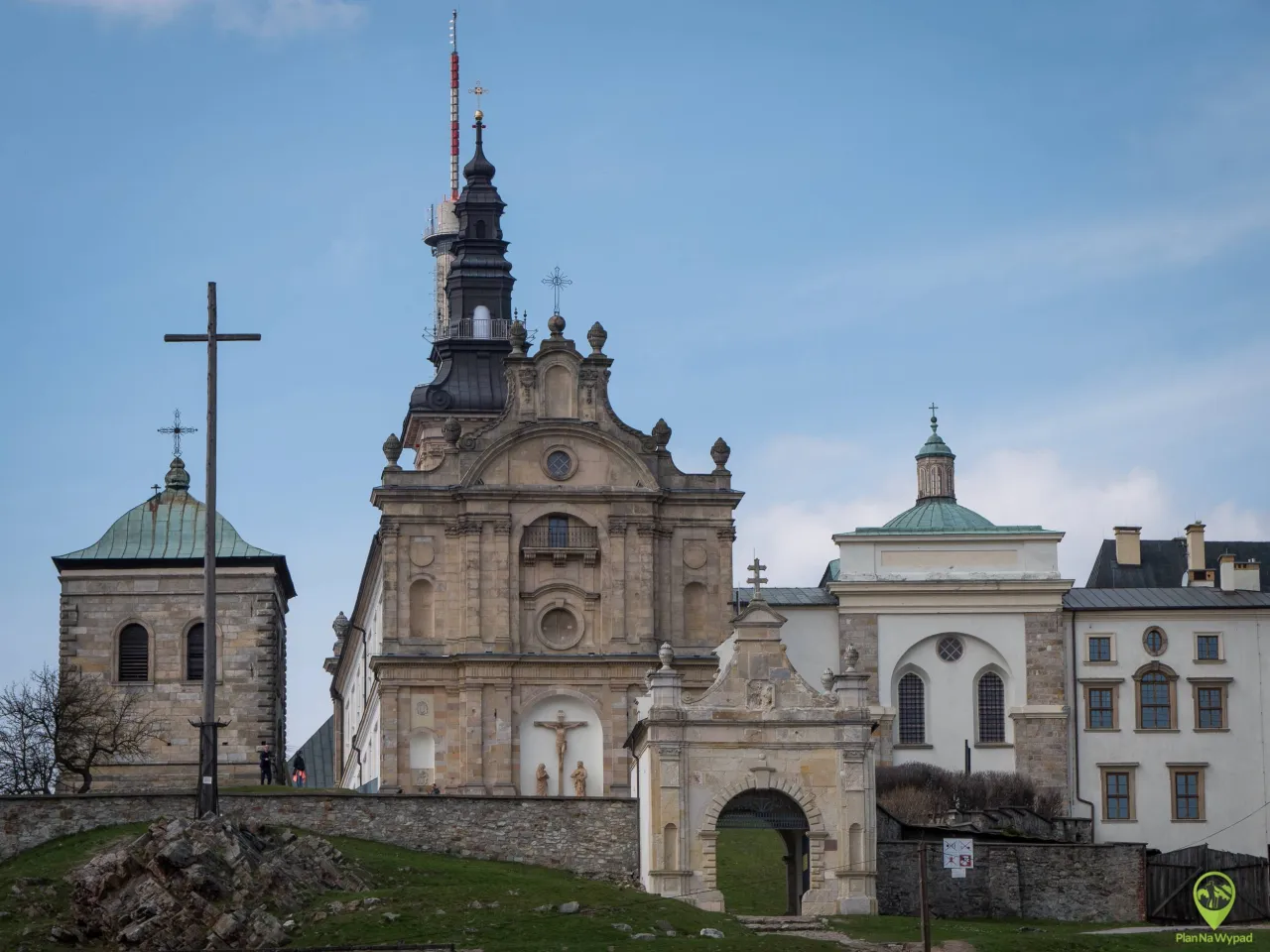 Zdjęcie Święty Krzyż atrakcje, które zaskoczą każdego turystę w regionie