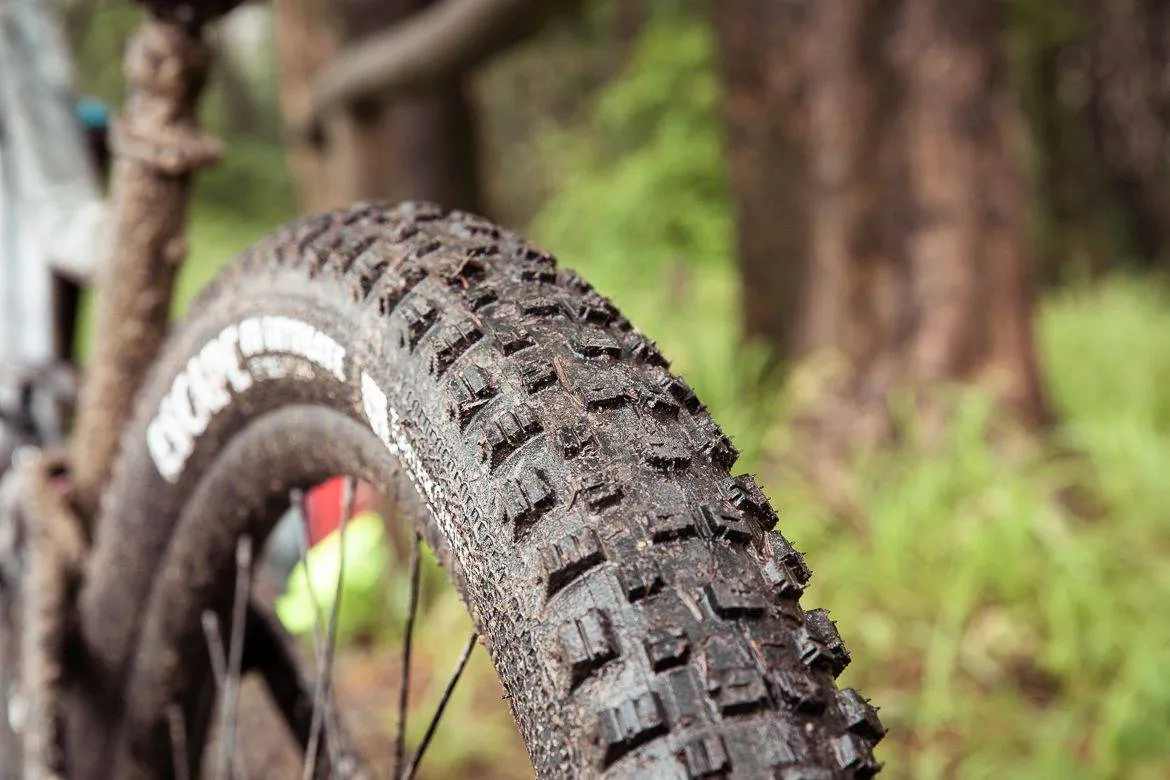 Zdjęcie Jakie ciśnienie w rowerze MTB zapewni bezpieczeństwo i komfort?
