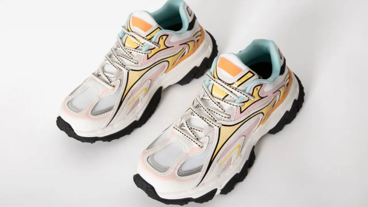 Zdjęcie Bershka zapatos: encuentra los estilos más deseados y únicos
