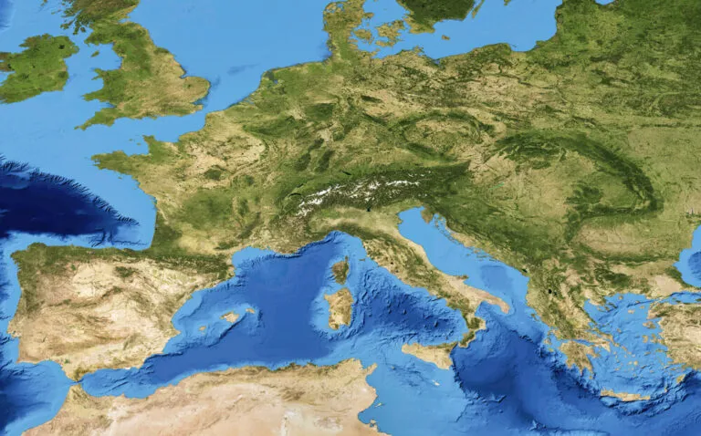 Zdjęcie Czym się różni morze od oceanu? Kluczowe różnice, które zaskakują